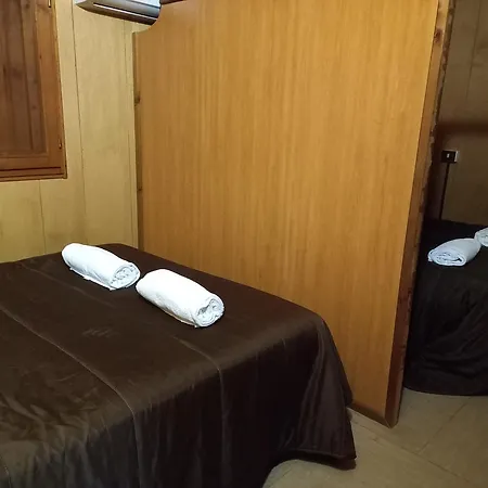 Kamp alanı Pini E Pioppi Massa (Tuscany)