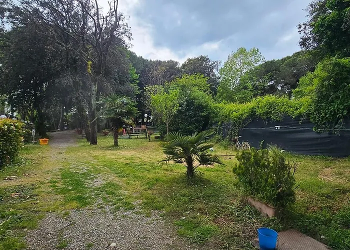 Κάμπινγκ Pini E Pioppi